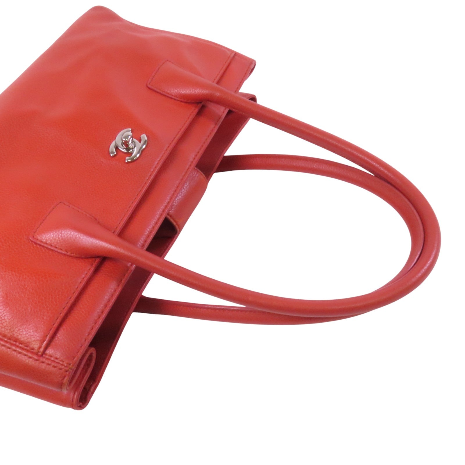 CHANEL 牛皮皮革Shoulder Bag銀扣肩背袋