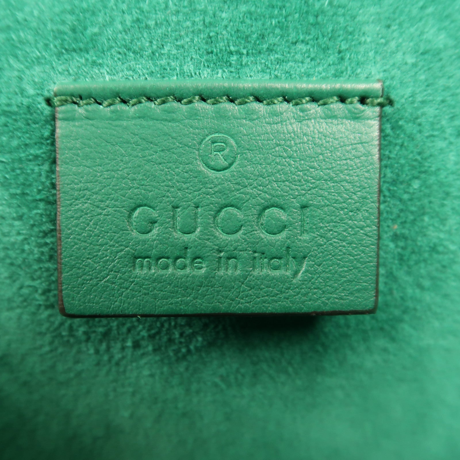 GUCCI 塗層帆布GG Supreme Dionysus銀扣鏈帶肩背袋