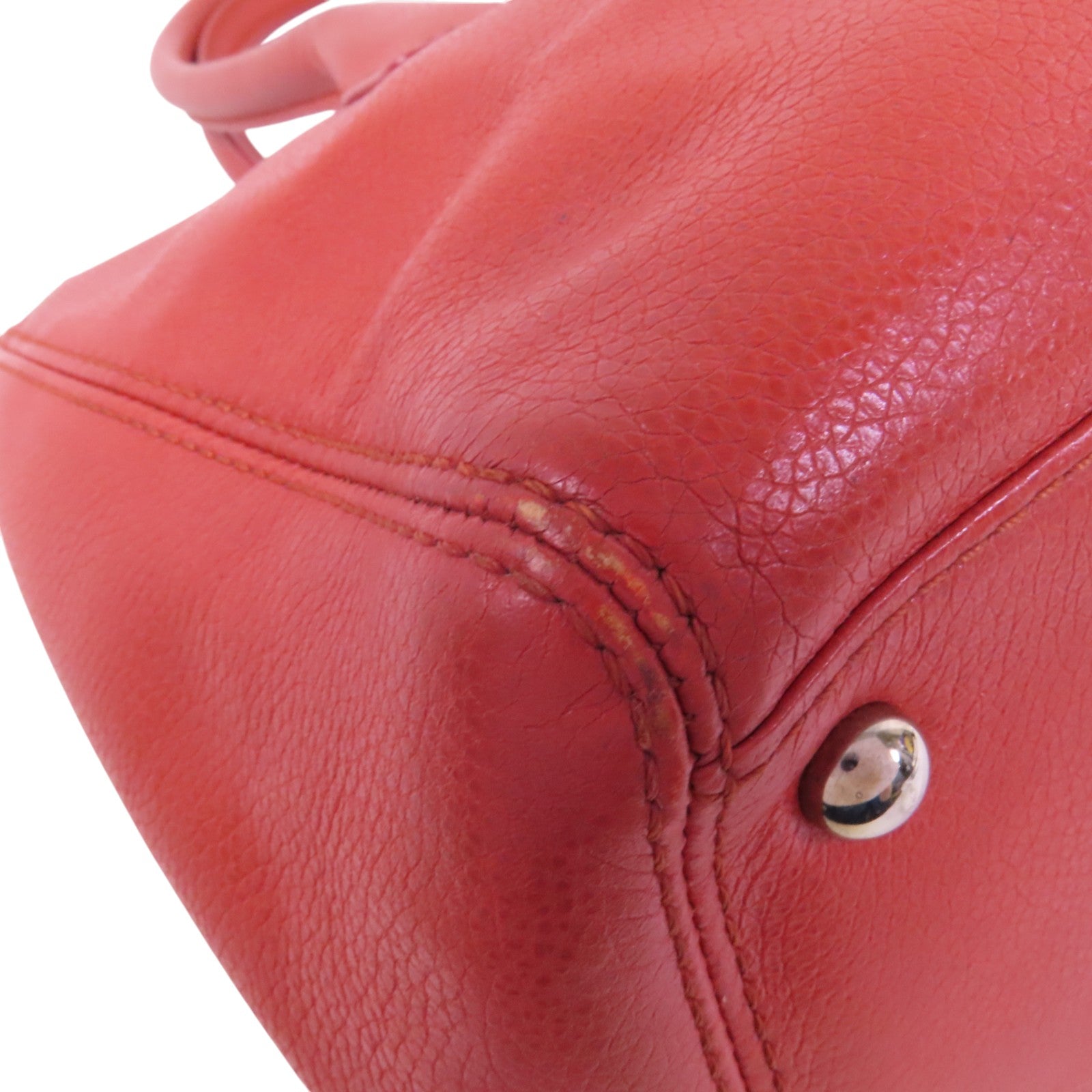 CHANEL 牛皮皮革Shoulder Bag銀扣肩背袋