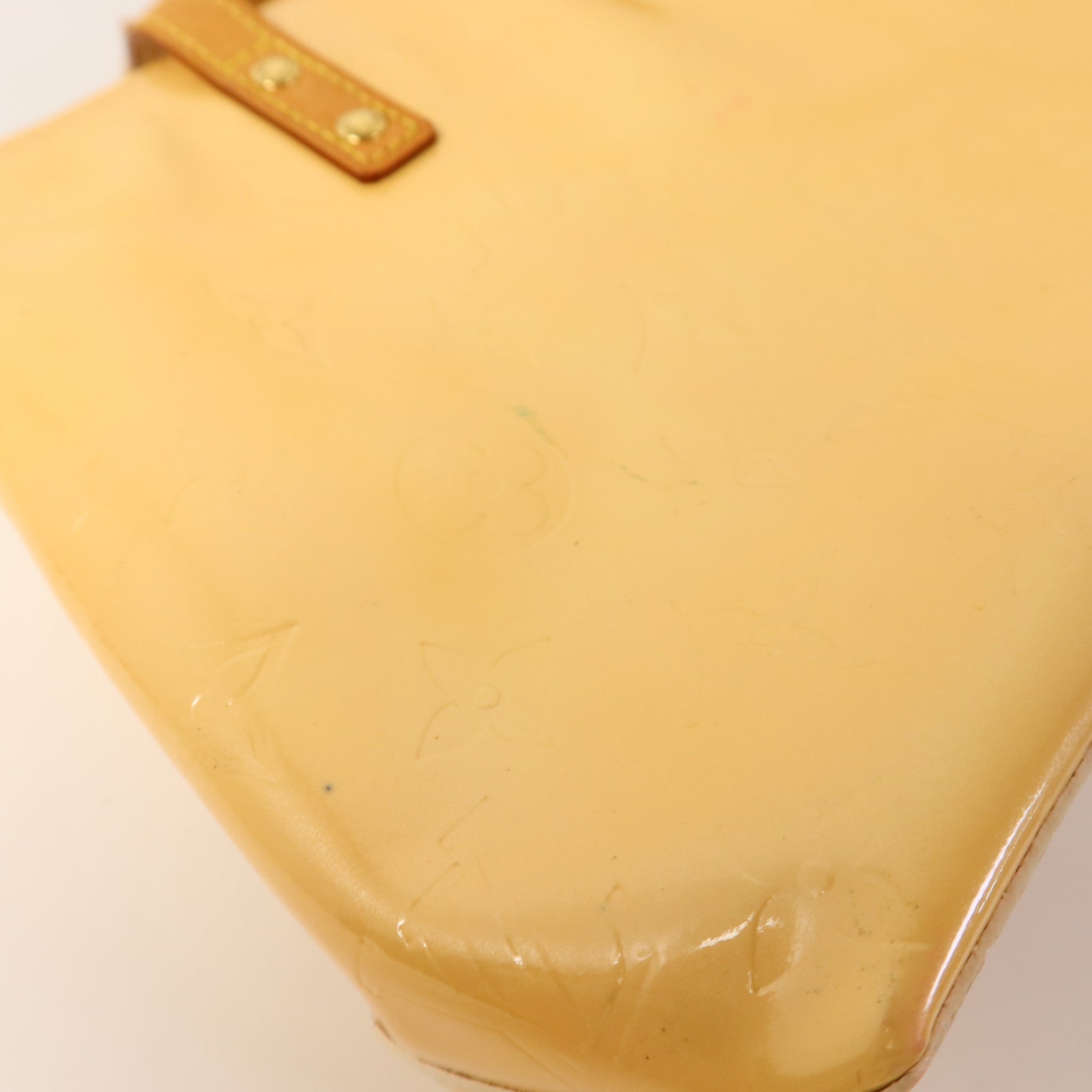 LOUIS VUITTON Vernis Reade PM金扣手挽袋