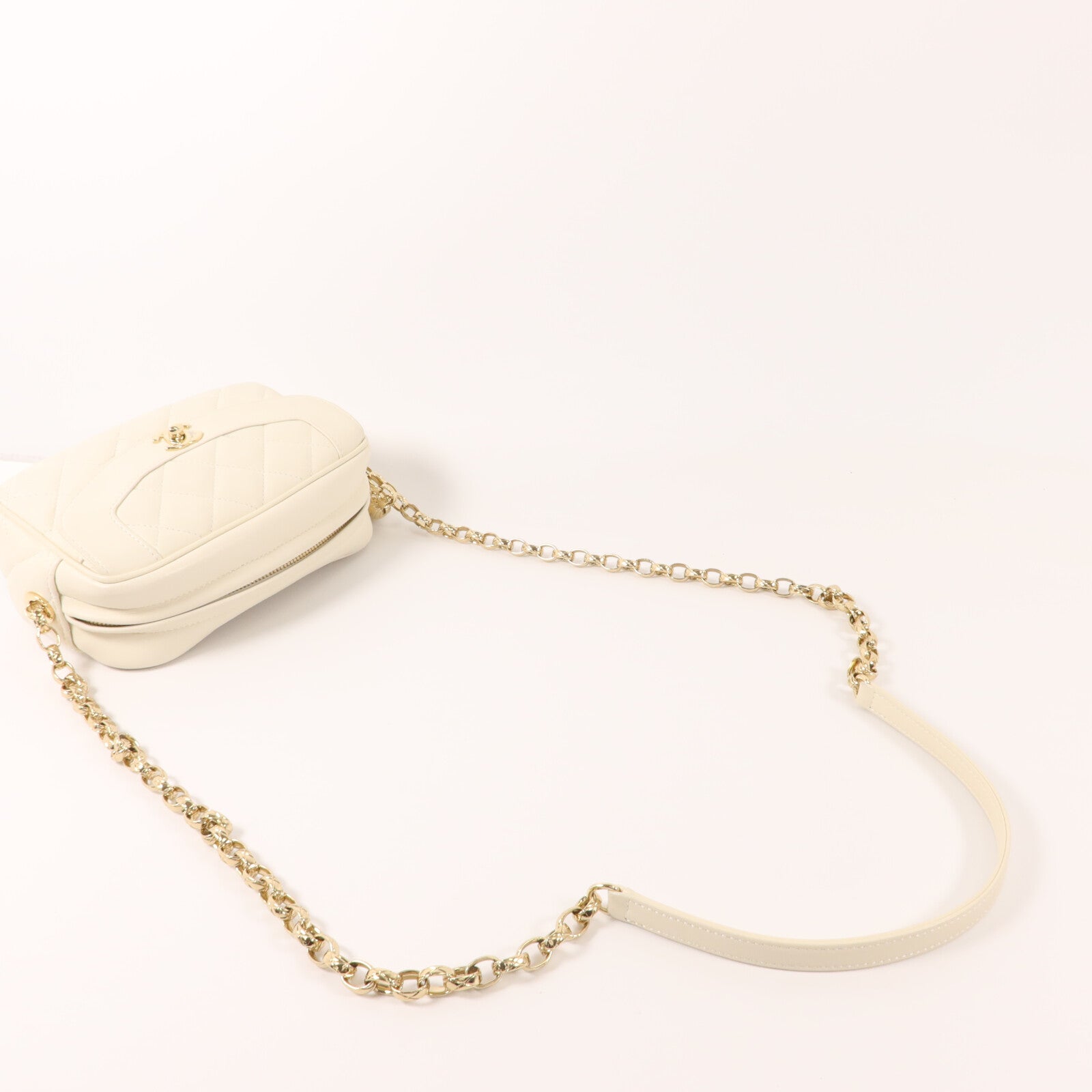 CHANEL 羊皮皮革Camera Bag鏈帶肩背袋
