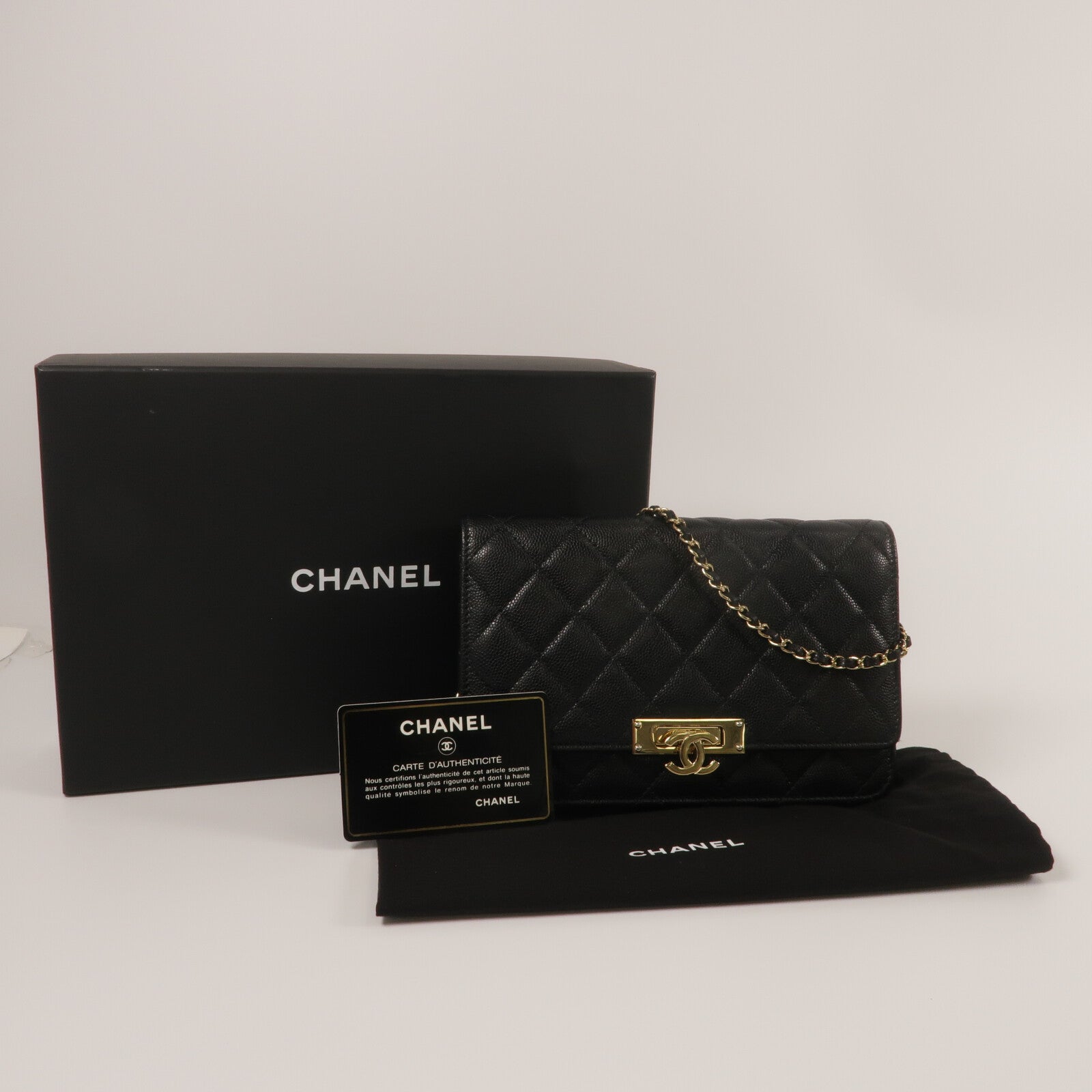 CHANEL 牛皮皮革Golden Class Double CC Wallet On Chain鏈帶肩背袋