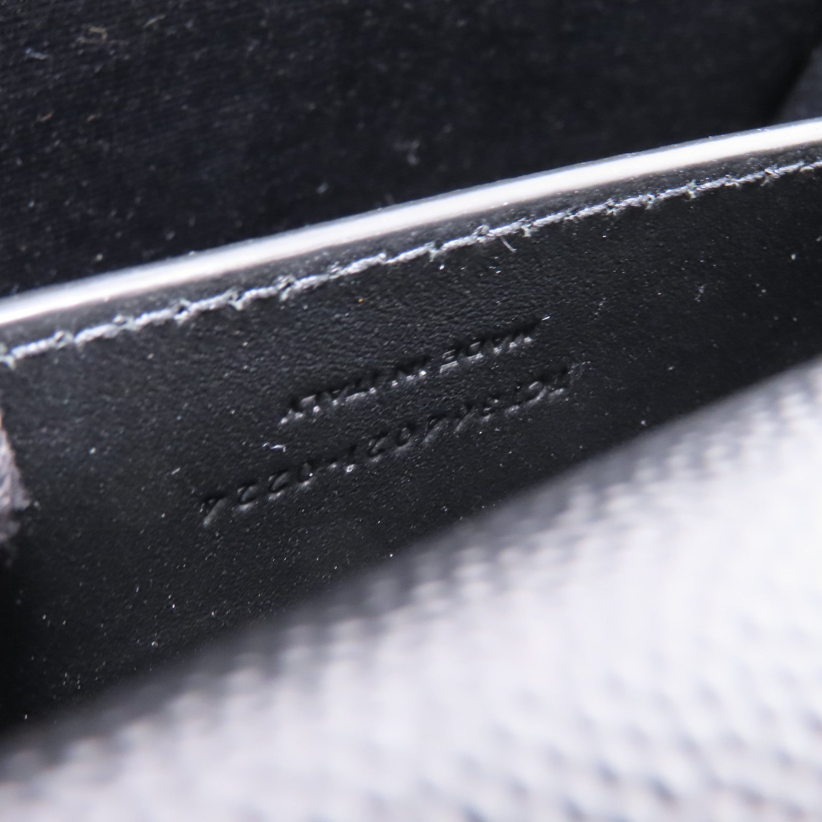 SAINT LAURENT 牛皮皮革Kate金扣鏈帶肩背袋黑色