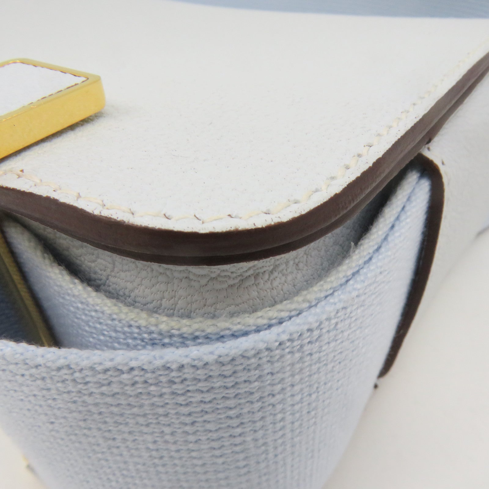 HERMES 【清倉大減價】Chevre皮革Geta Bleu Brume Shoulder Bag金扣肩背袋淺藍色