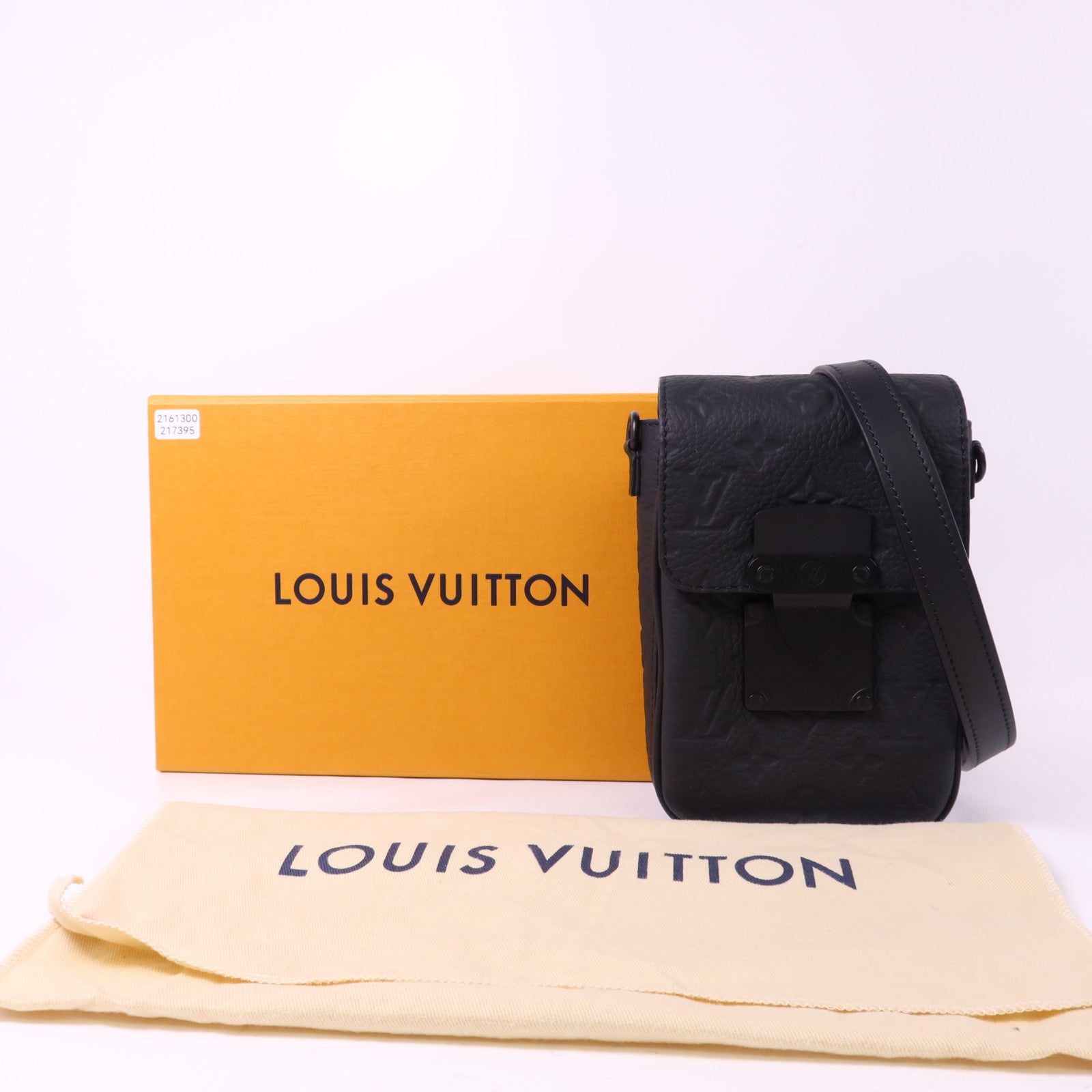 LOUIS VUITTON Monogram Taurillon S-Lock Vertical Wearable肩背袋