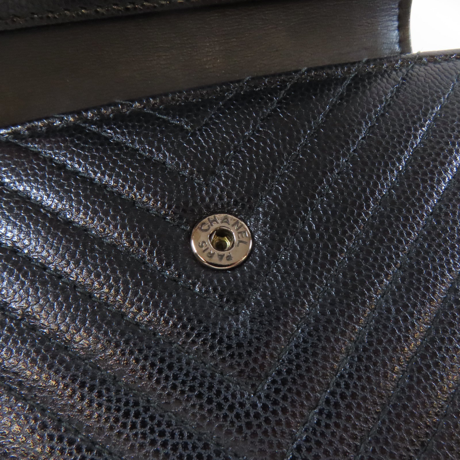 CHANEL 斜紋Caviar皮革Boy Wallet錢包黑色