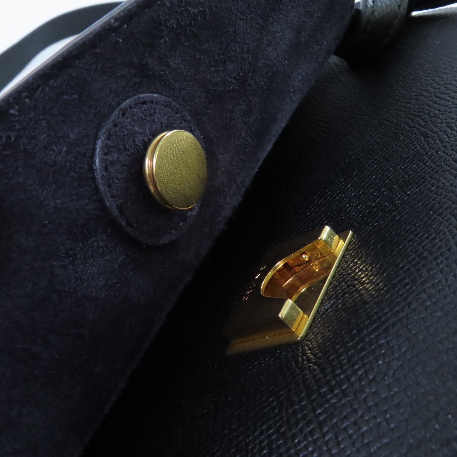 CELINE 牛皮皮革Belt Bag金扣手挽肩背兩用袋黑色