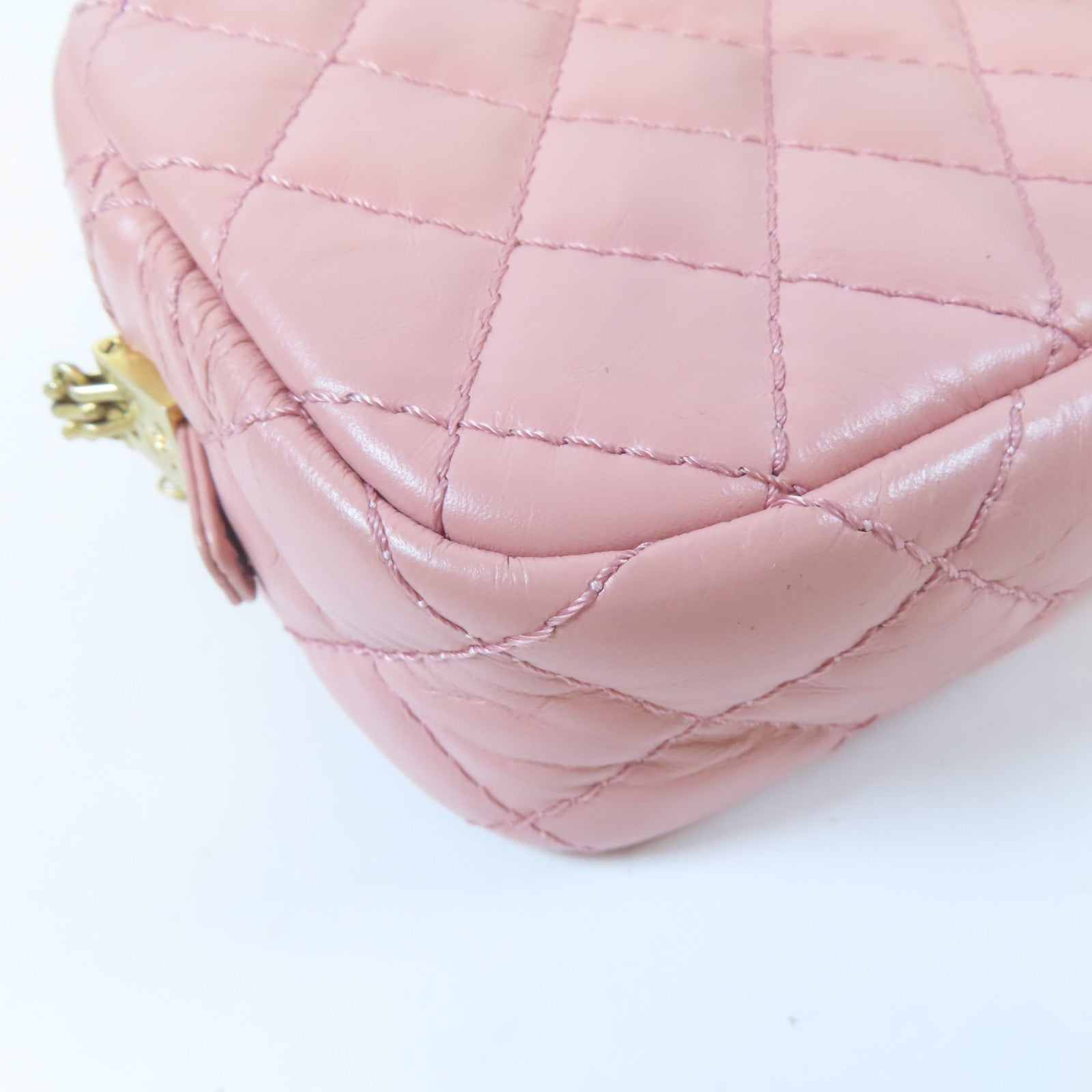 CHANEL 菱格羊皮皮革2.55 Camera Bag金扣鏈帶肩背袋粉紅色