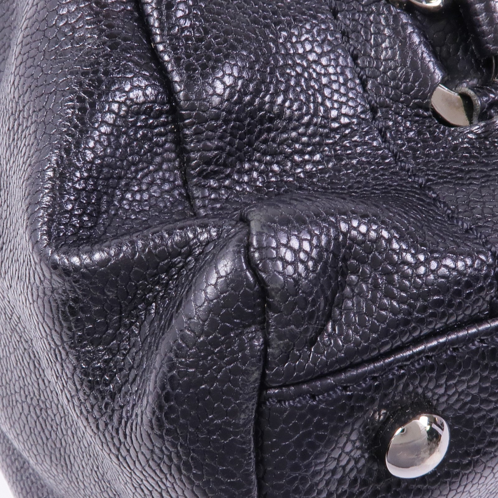 CHANEL 牛皮皮革Shoulder Bag銀扣肩背袋