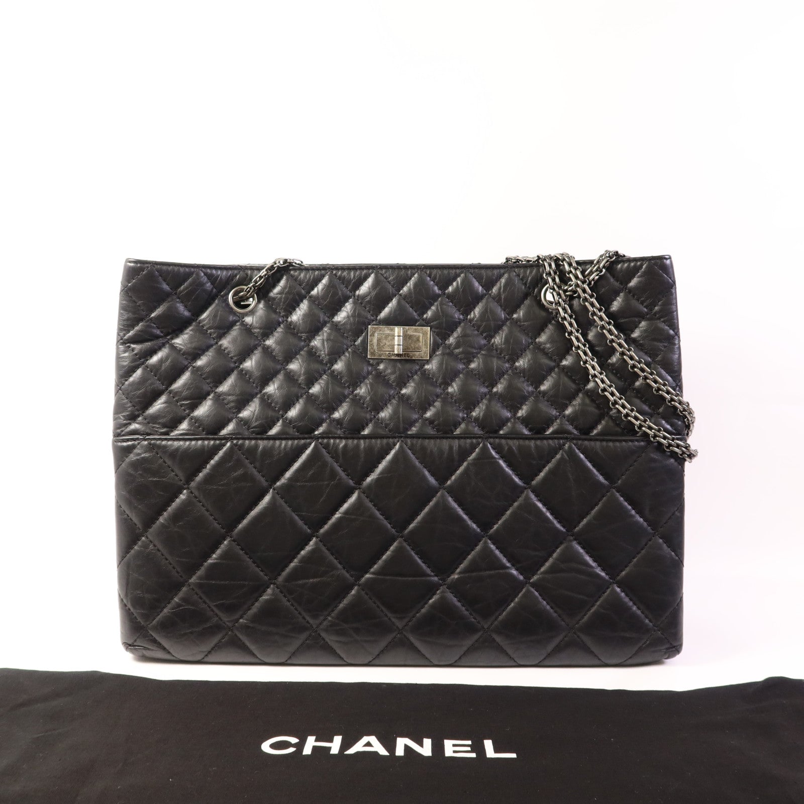 CHANEL 牛皮皮革2.55銀扣手挽袋