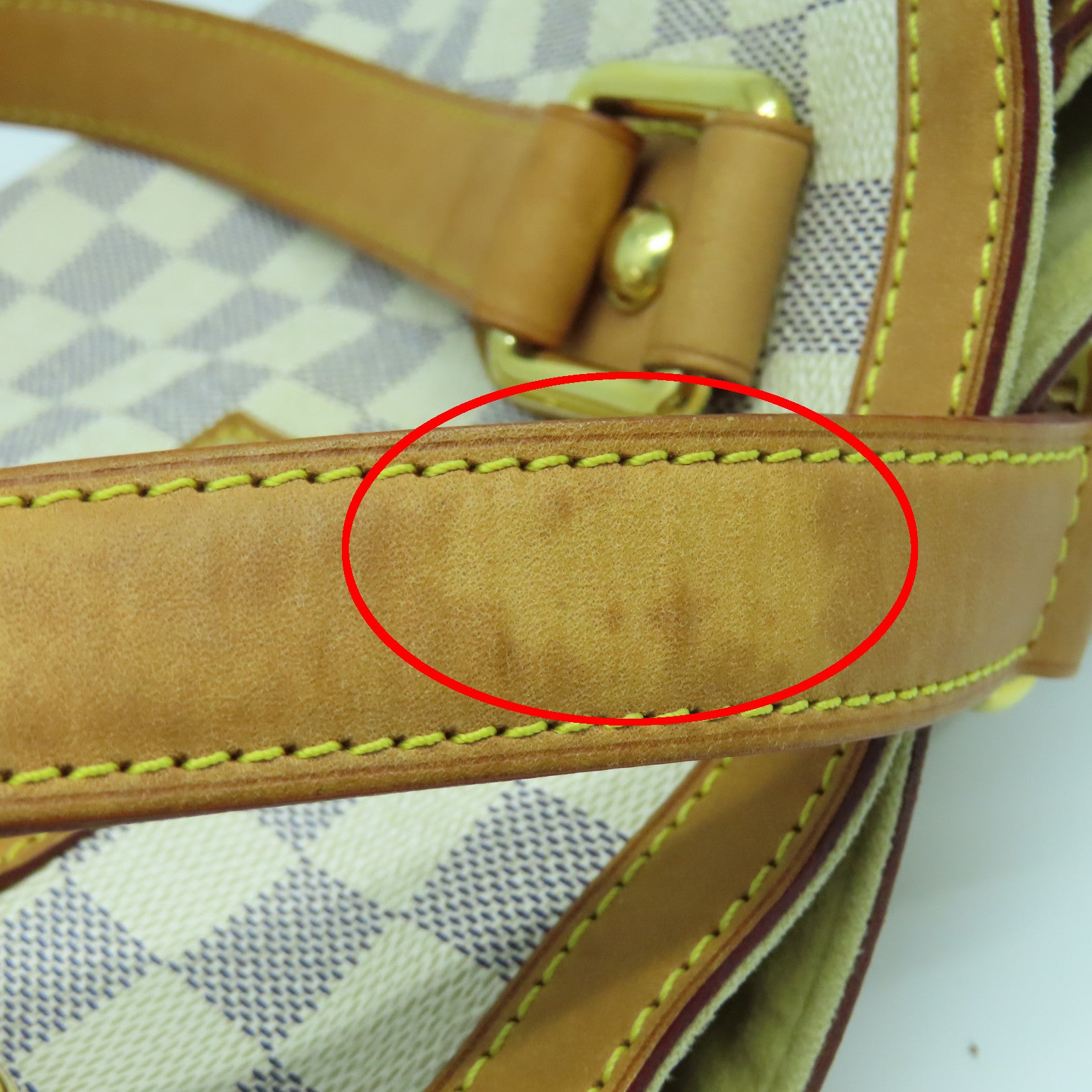 LOUIS VUITTON Damier Azur Hampstead PM金扣手挽袋白色