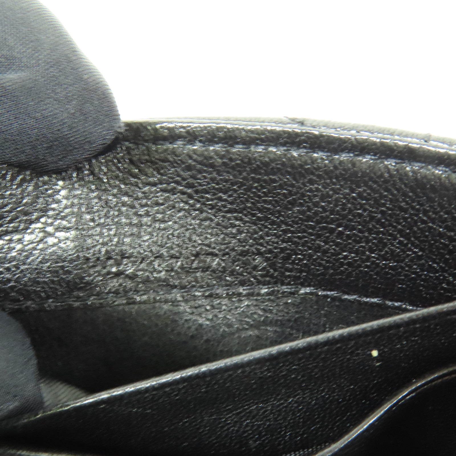 YVES SAINT LAURENT 牛皮皮革Bifold Wallet銀扣錢包