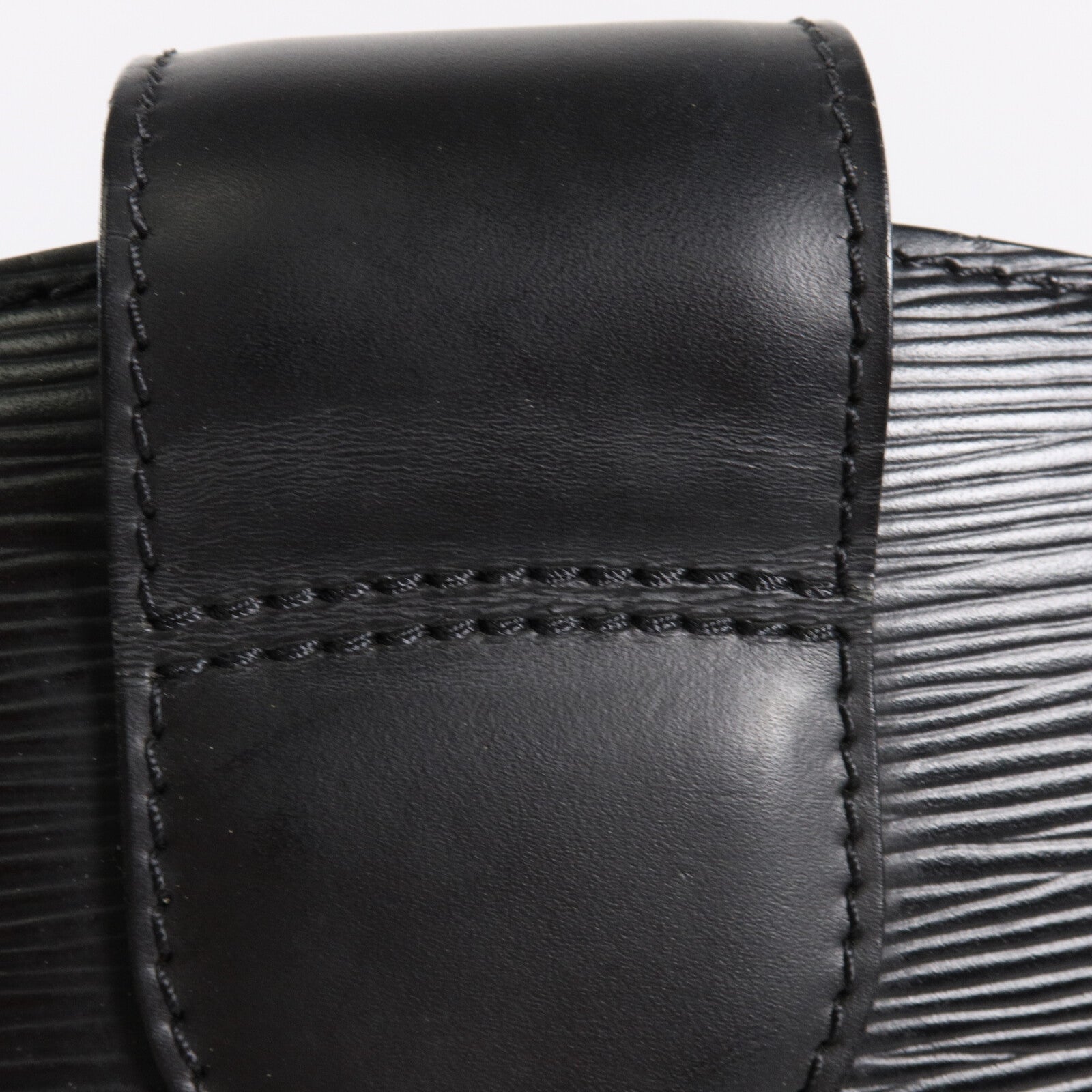 LOUIS VUITTON Epi Cluny肩背袋