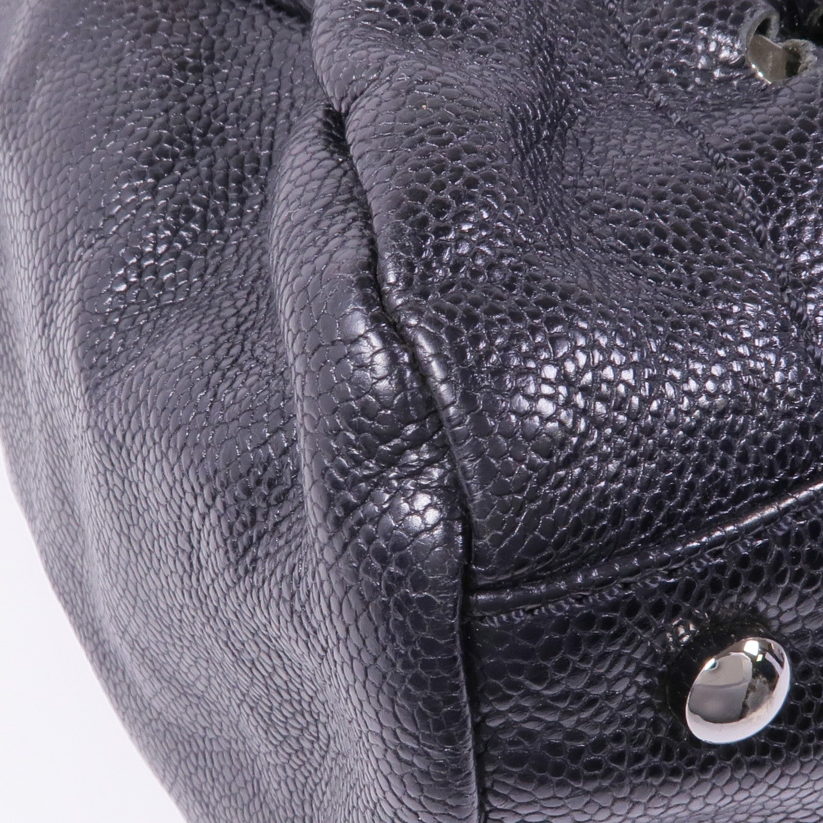 CHANEL 牛皮皮革Shoulder Bag銀扣肩背袋