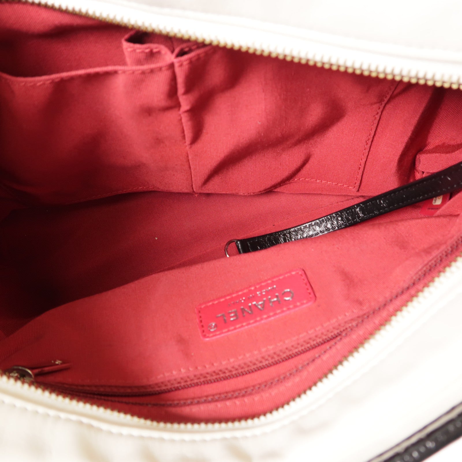 CHANEL 牛皮皮革Gabrielle Large鏈帶肩背袋