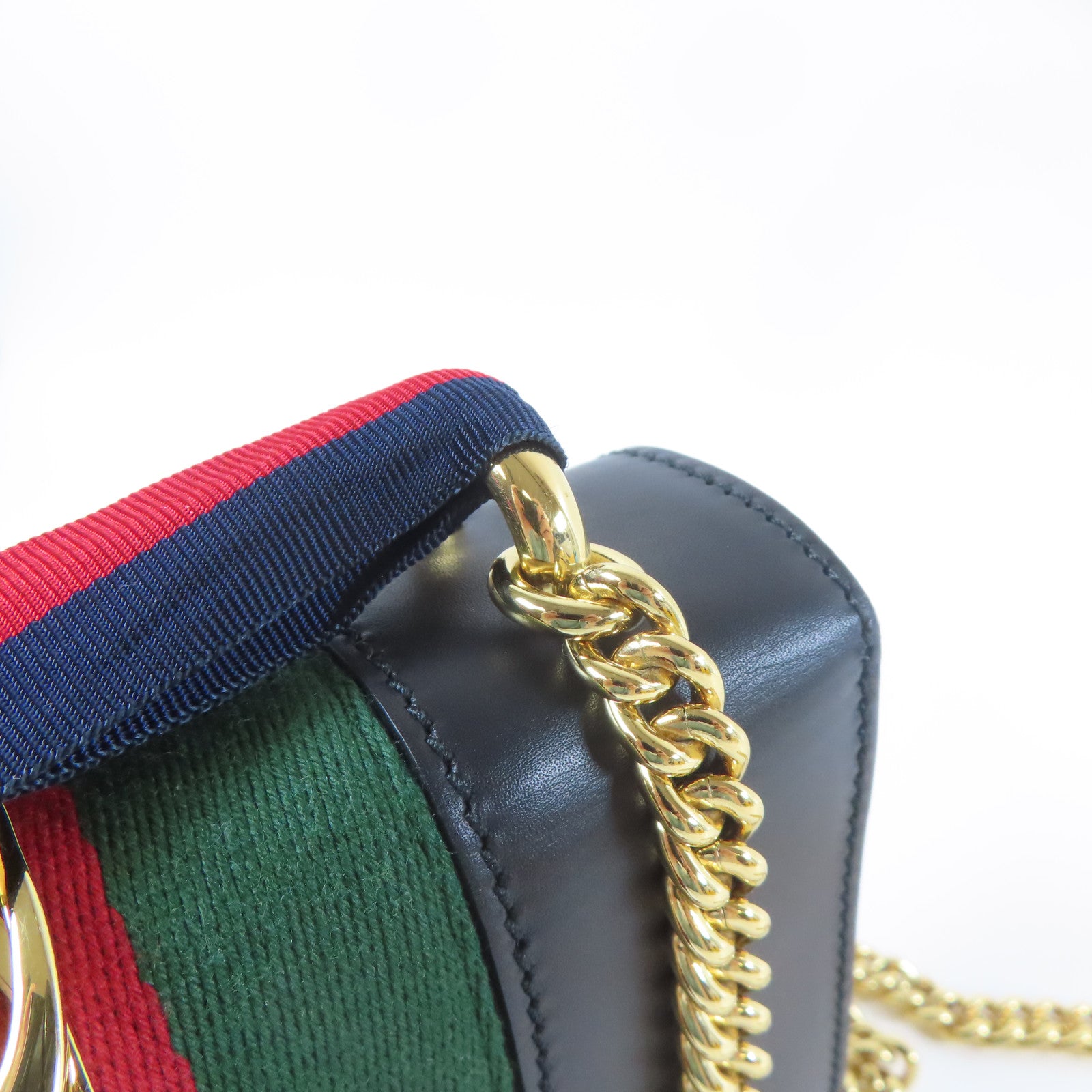 GUCCI 【激減優惠】牛皮皮革Sylvie Mini Chain Bag金扣鏈帶肩背袋黑色