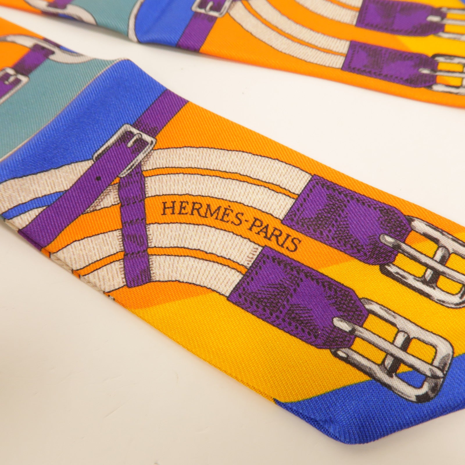 HERMES 絲質Twilly絲巾