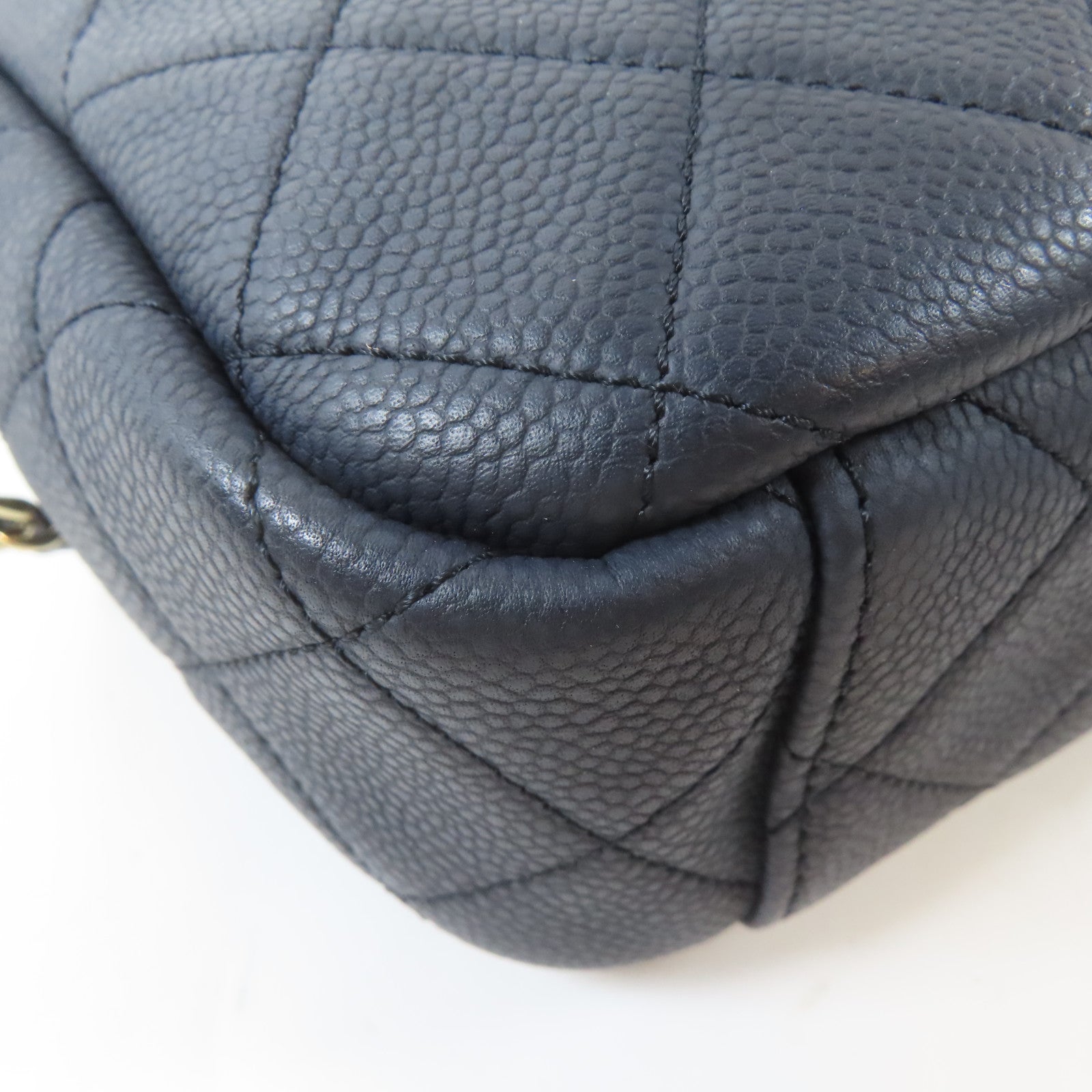 CHANEL 菱格Caviar皮革Chain Shoulder Bag金扣鏈帶肩背袋深藍色