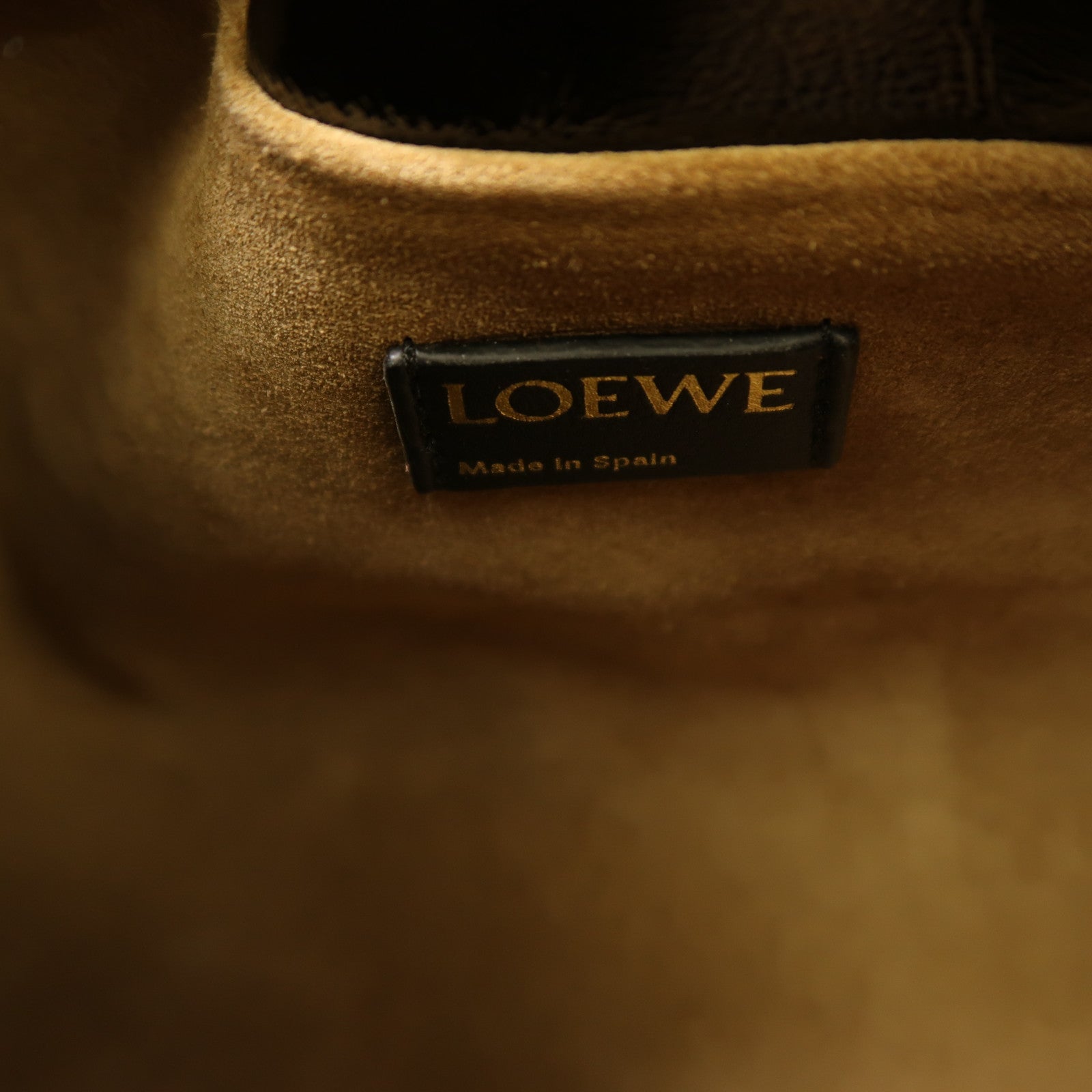 LOEWE 牛皮皮革Flamenco肩背袋啡色