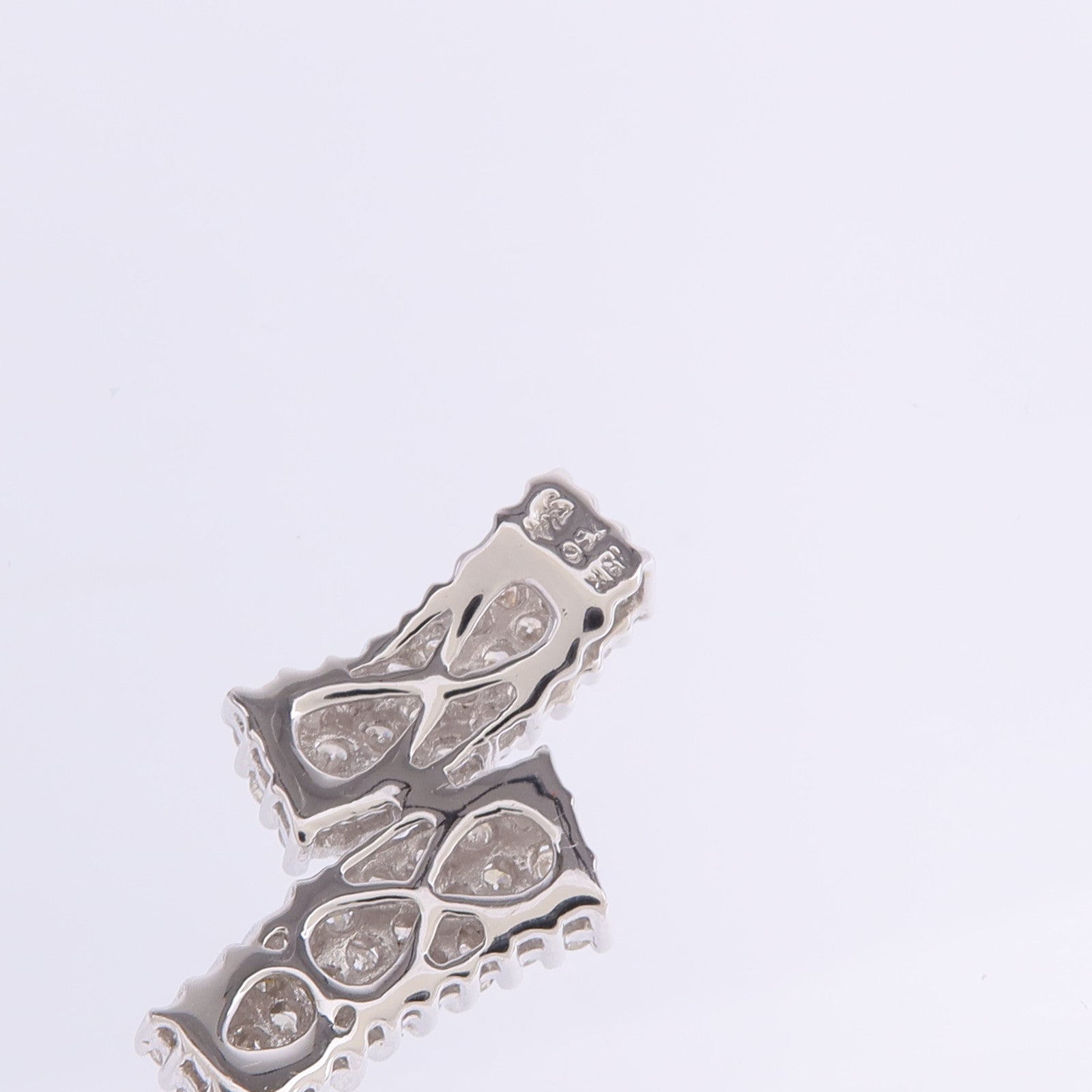 JEWELRY 【激減優惠】18K白金Diamond Pendant Top鑽石吊墜