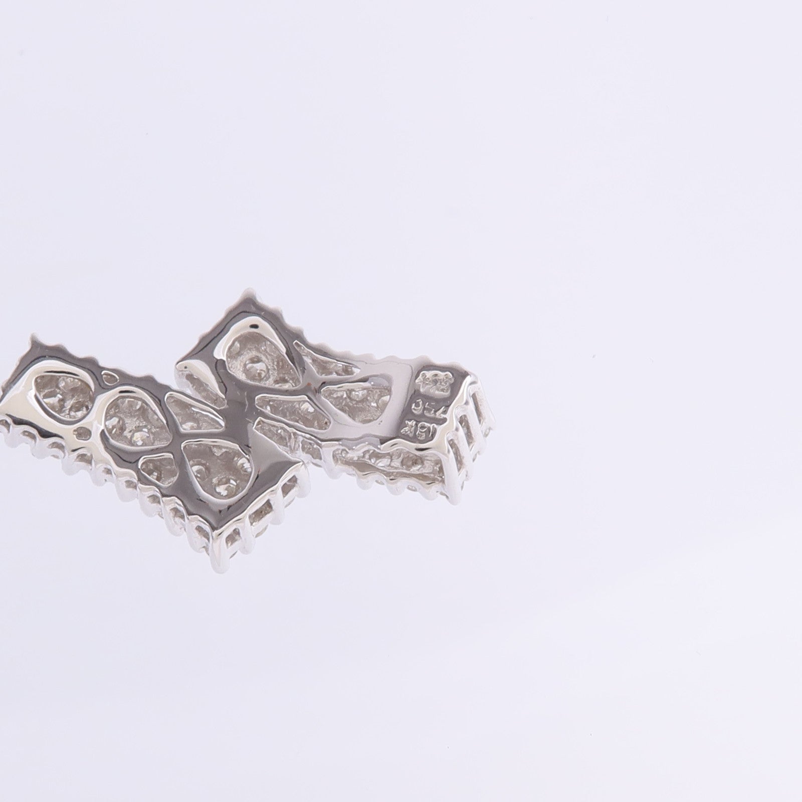 JEWELRY 【激減優惠】18K白金Diamond Pendant Top鑽石吊墜