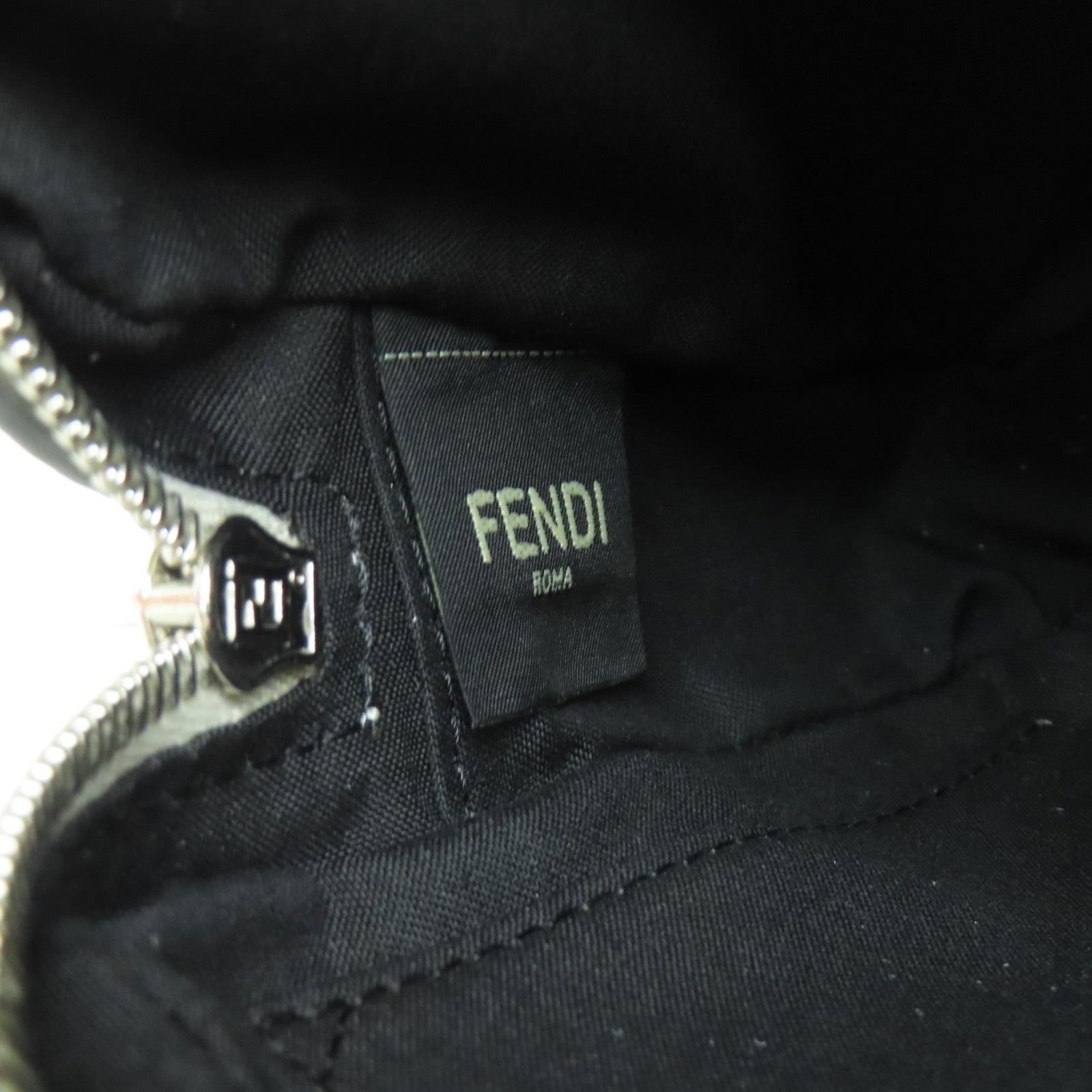 FENDI 【激減優惠】羊皮皮革Shoulder Bag銀扣肩背袋灰色