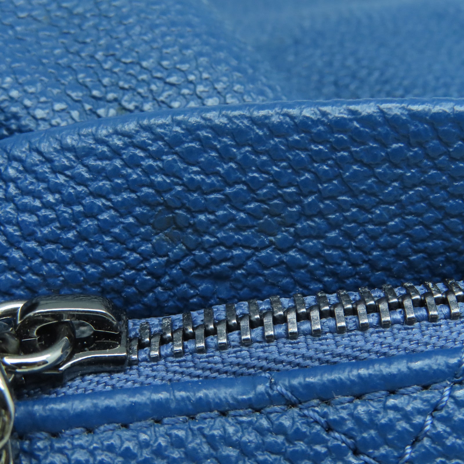 CHANEL 菱格牛皮皮革Chain Shoulder Bag銀扣鏈帶肩背袋藍色