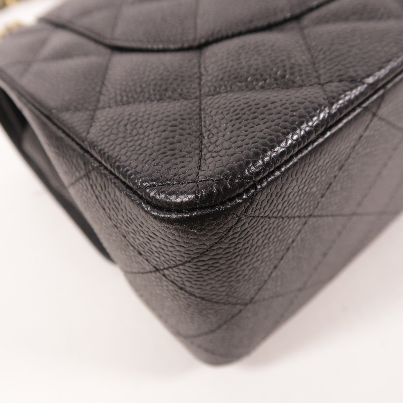 CHANEL 牛皮皮革Large Classic金扣鏈帶肩背袋