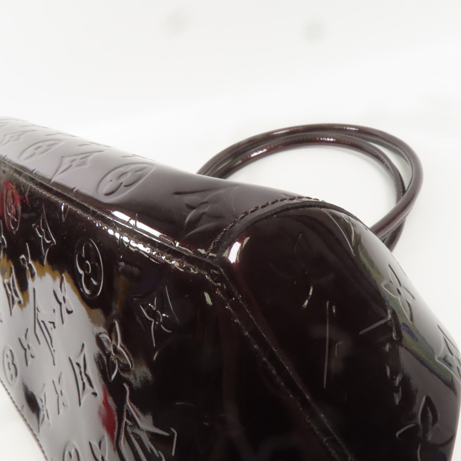 LOUIS VUITTON Monogram Vernis Sherwood PM金扣肩背袋酒紅色