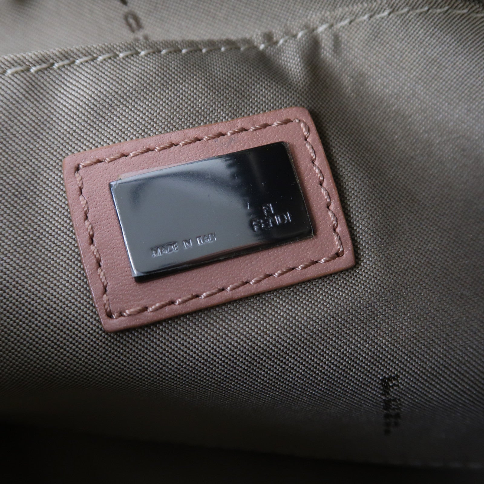 FENDI 帆布Shoulder Bag肩背袋粉紅色/米色