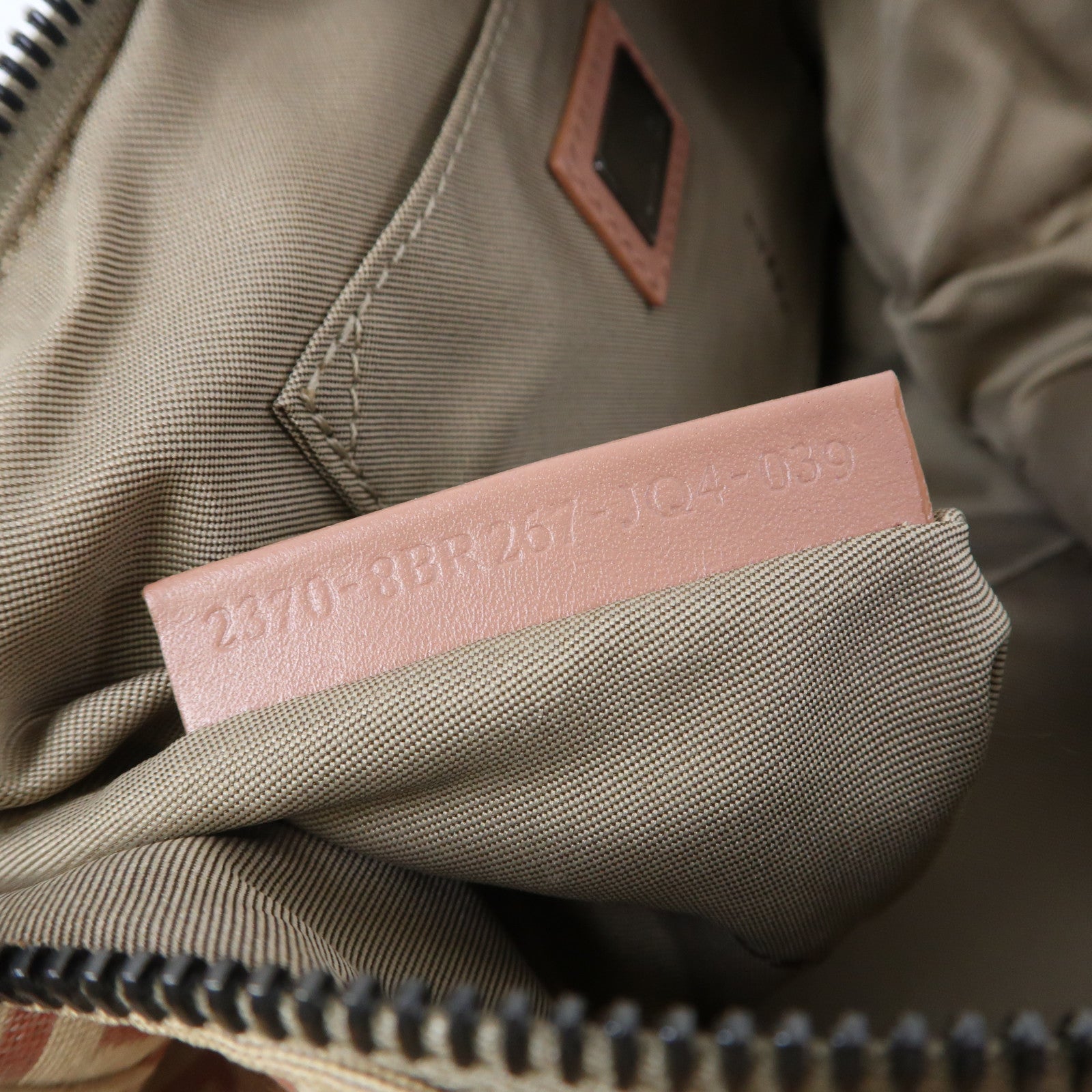 FENDI 帆布Shoulder Bag肩背袋粉紅色/米色
