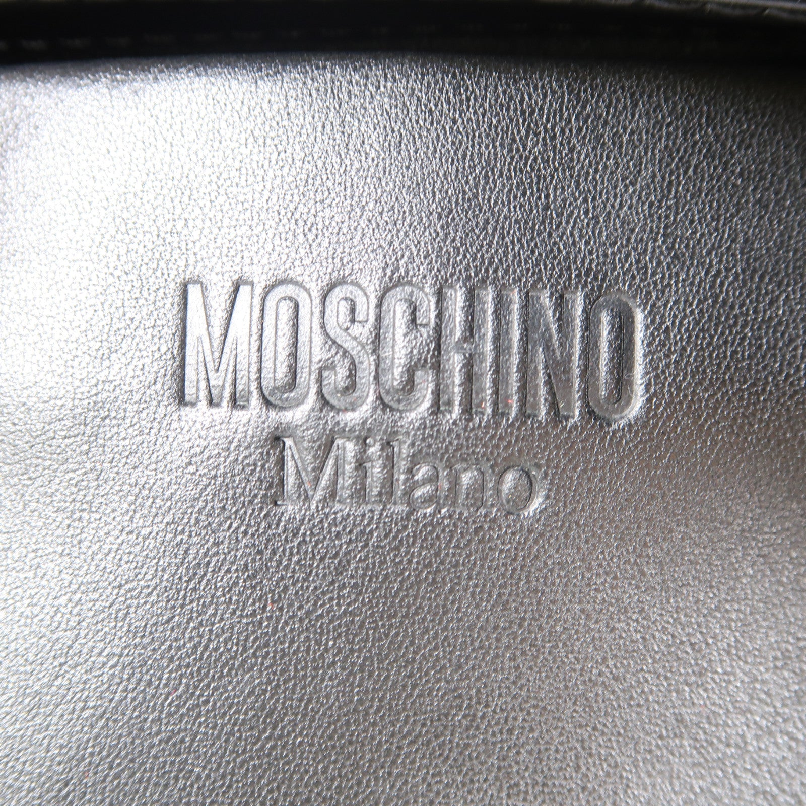 MOSCHINO 菱格尼龍Pouch金扣手拿包黑色