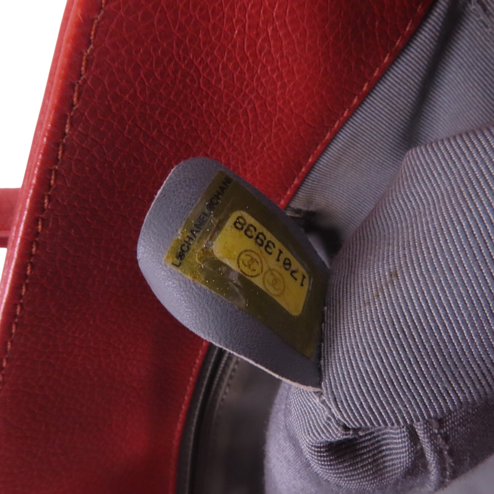 CHANEL 牛皮皮革Shoulder Bag銀扣肩背袋