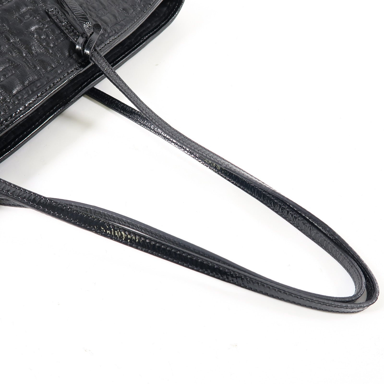 FENDI 牛皮皮革Tote Bag金扣肩背袋黑色