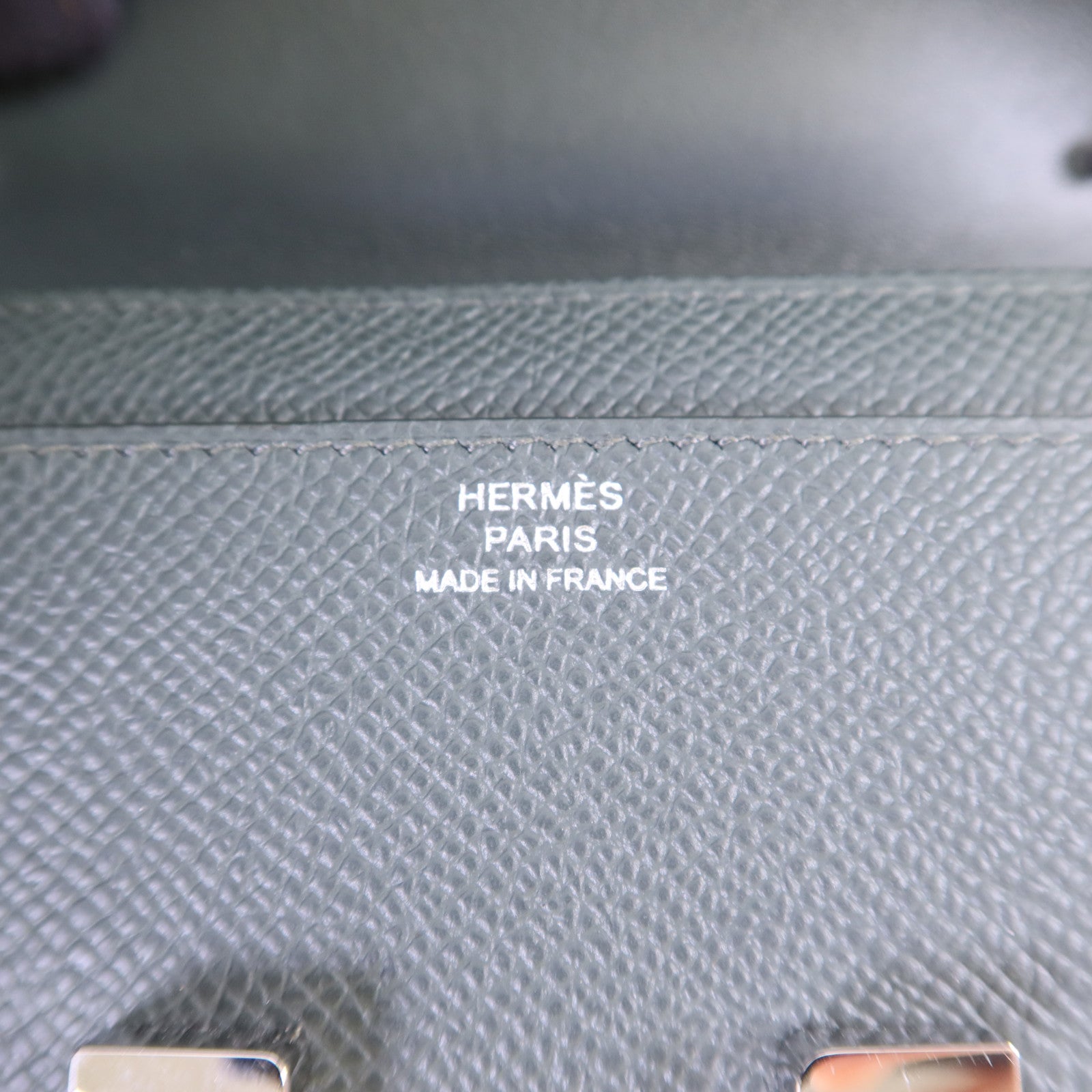 HERMES Epsom皮革Constance To Go銀扣肩背袋
