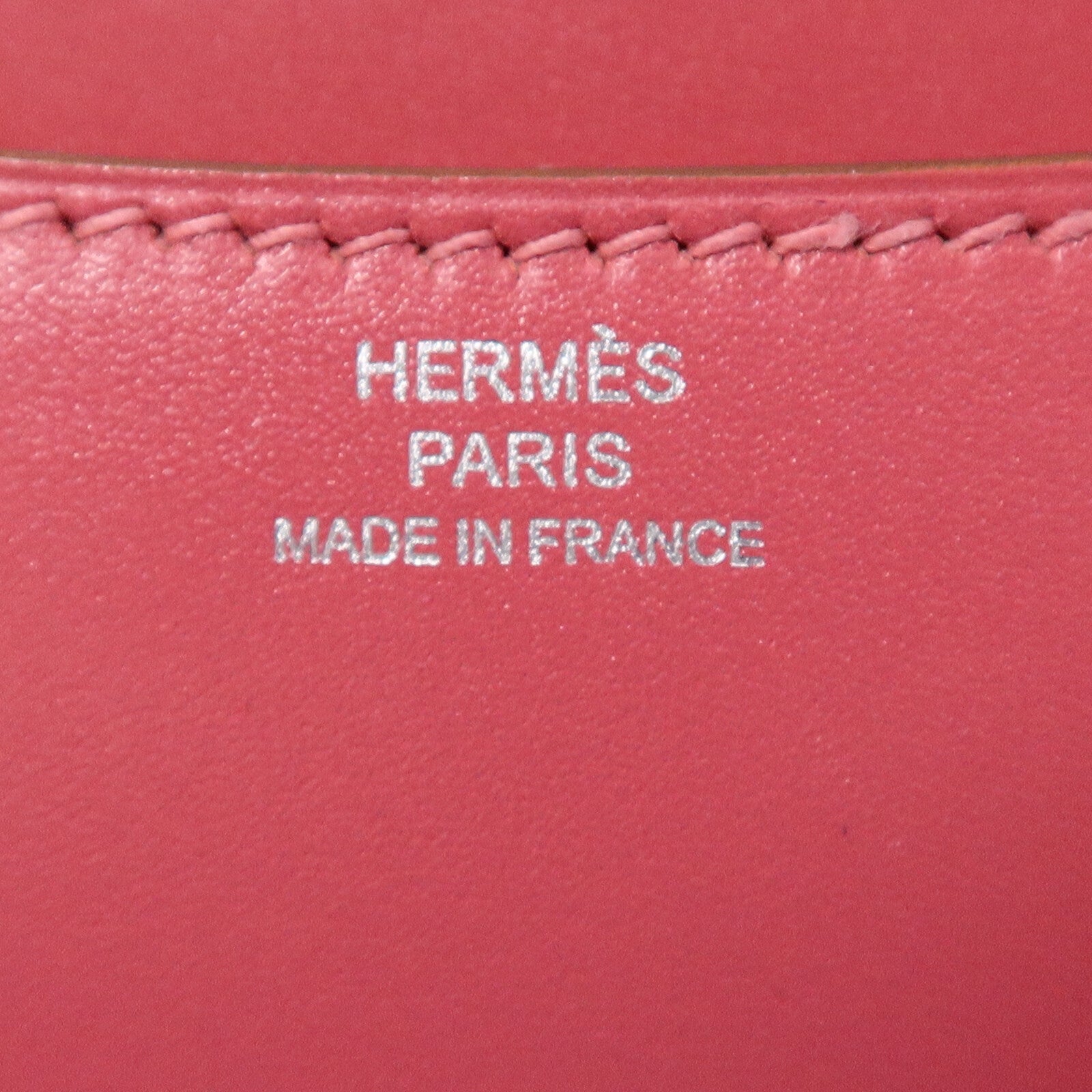 HERMES Tadelakt皮革Constance Mini肩背袋Rose Azalee