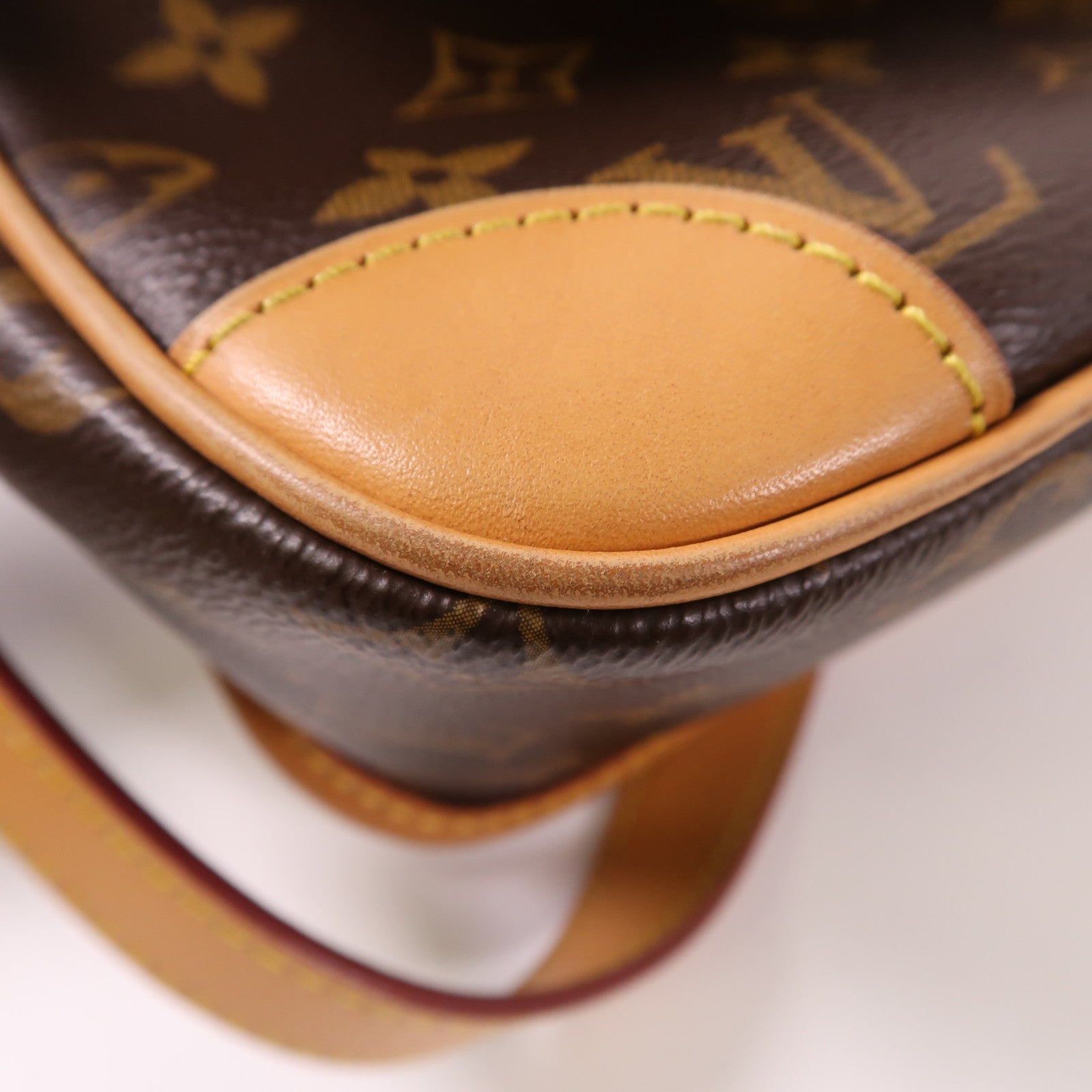 LOUIS VUITTON Monogram Diane金扣肩背袋