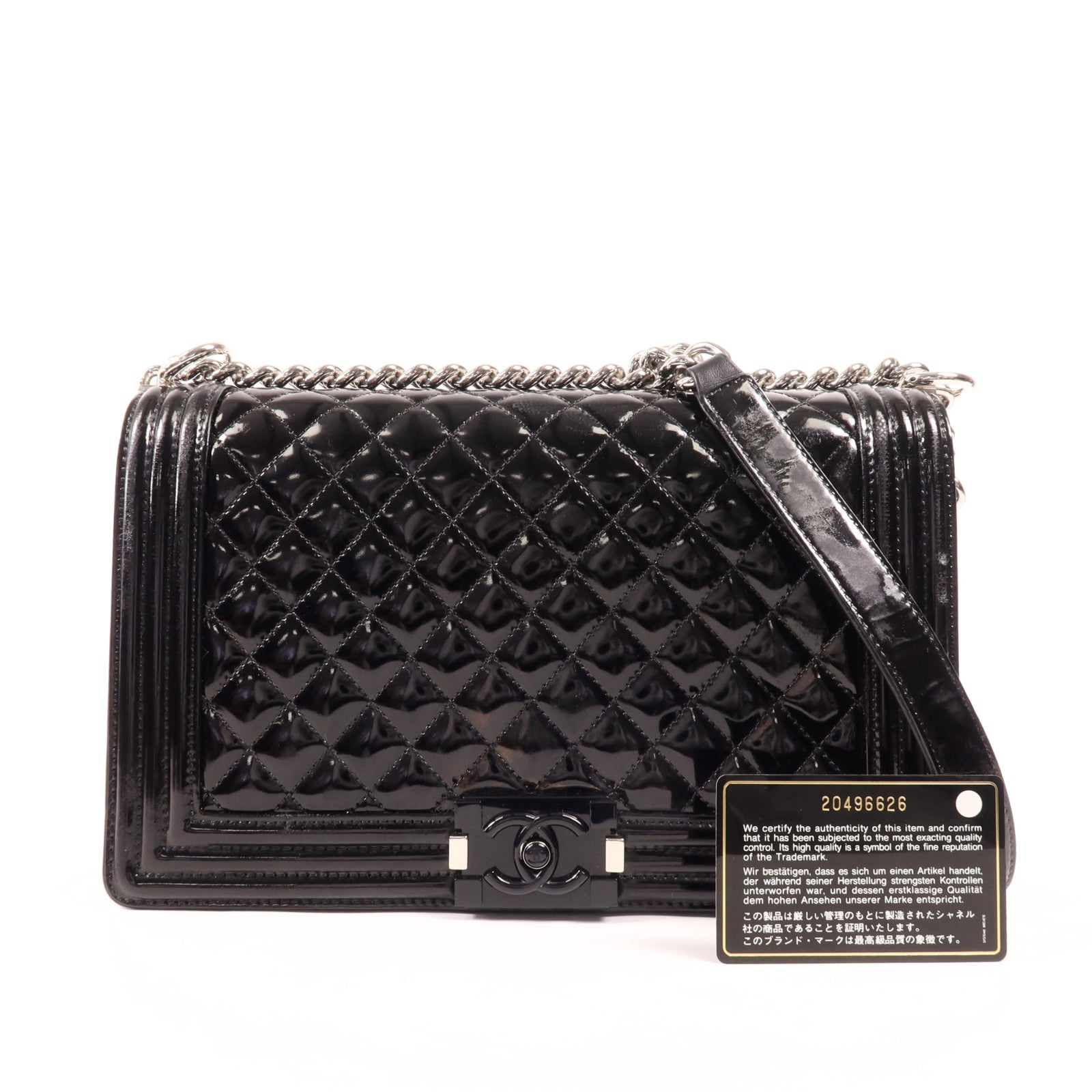 CHANEL 漆皮皮革Boy 28銀扣肩背袋