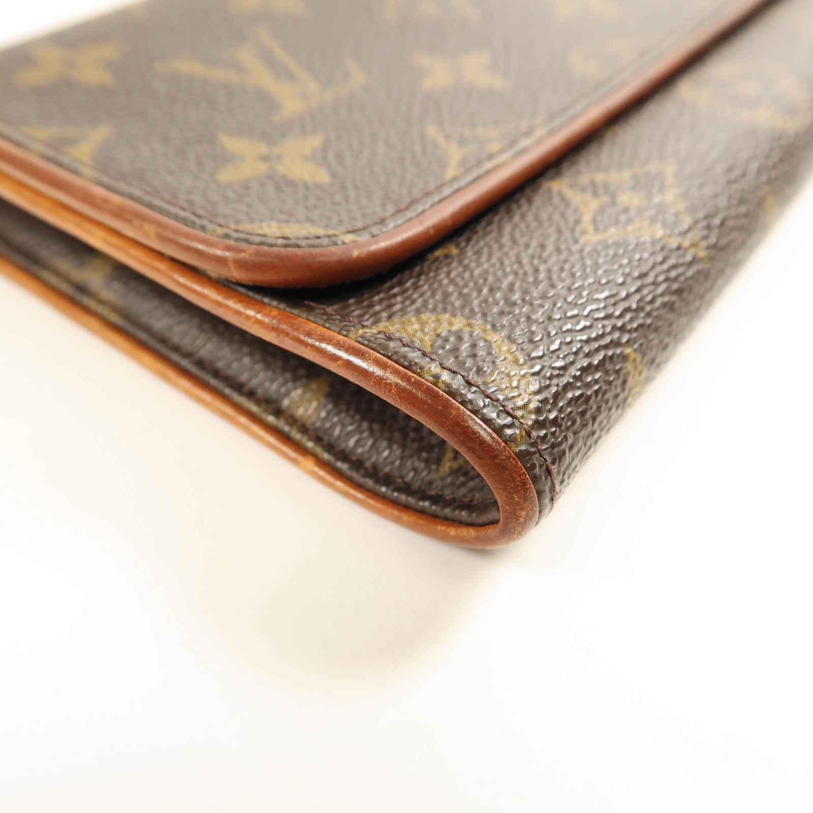 LOUIS VUITTON 【激減優惠】Monogram Pochette Twin GM金扣肩背袋