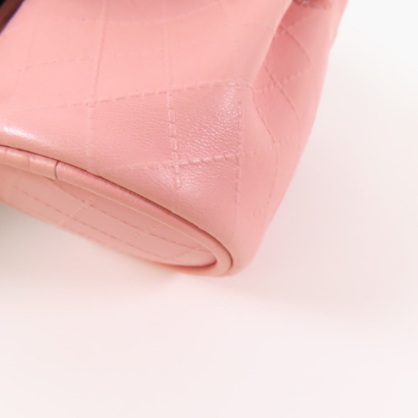 CHANEL CC GHW Pouch Lambskin Leather Pink