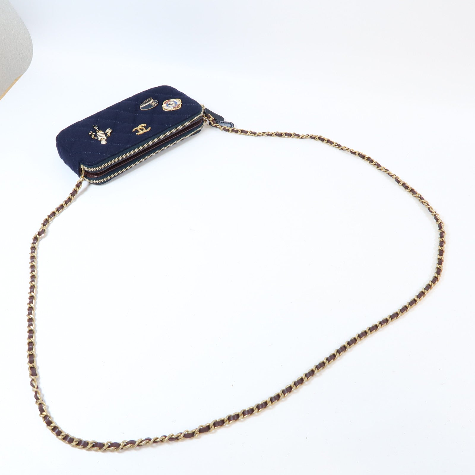 CHANEL 菱格羊毛Paris-Hamburg Chain Bag金扣鏈帶肩背袋深藍色