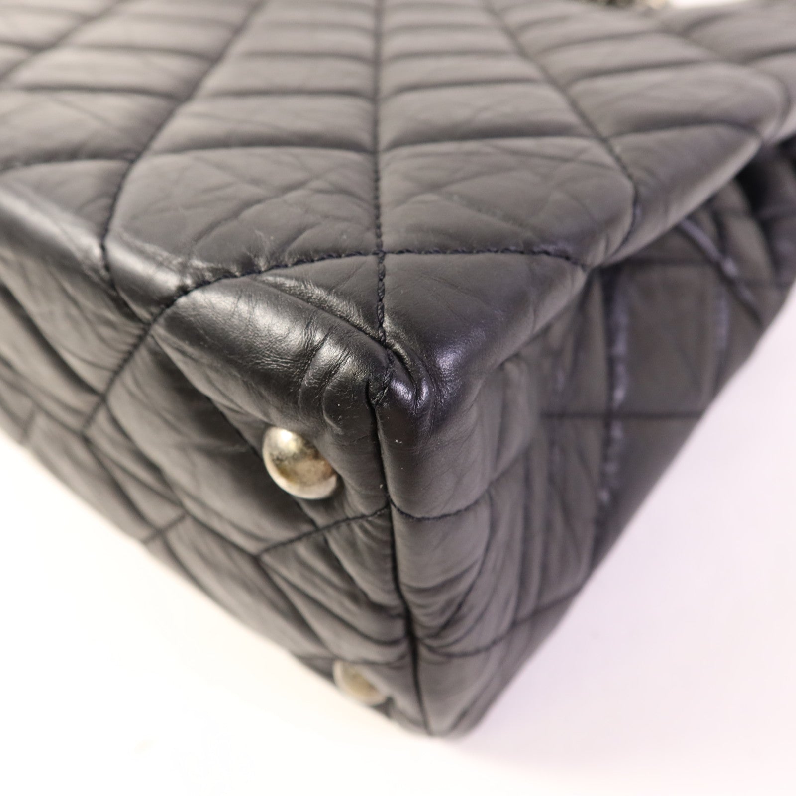 CHANEL 牛皮皮革2.55銀扣手挽袋