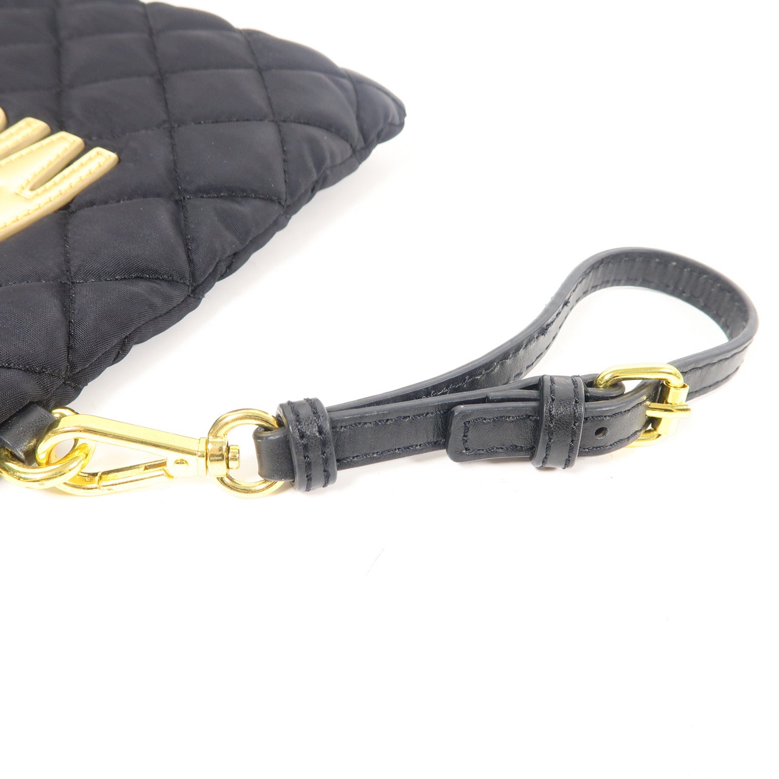 MOSCHINO 菱格尼龍Pouch金扣手拿包黑色