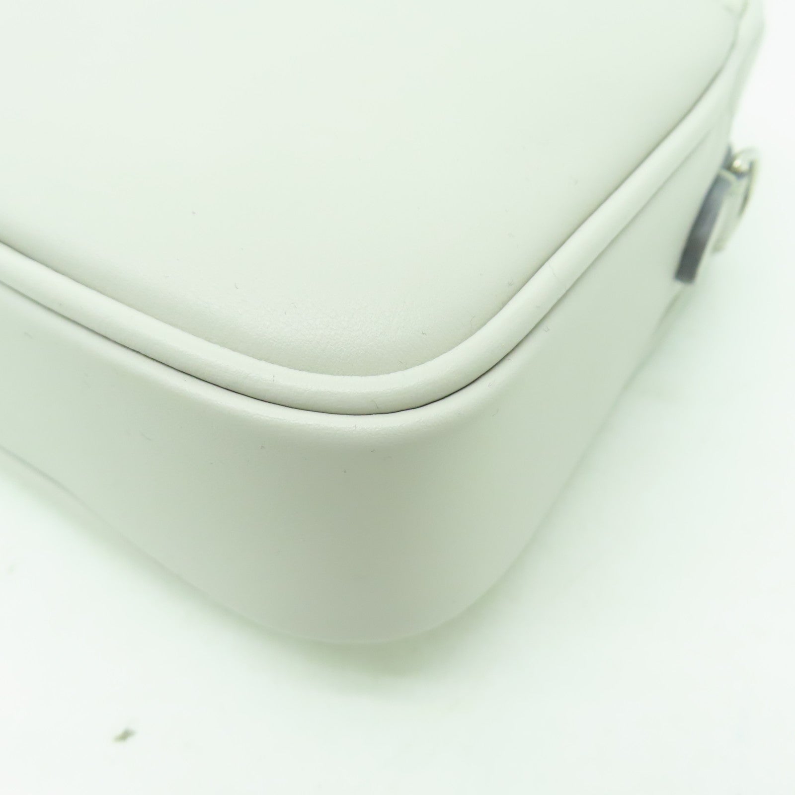 FENDI 【激減優惠】羊皮皮革Shoulder Bag銀扣肩背袋灰色