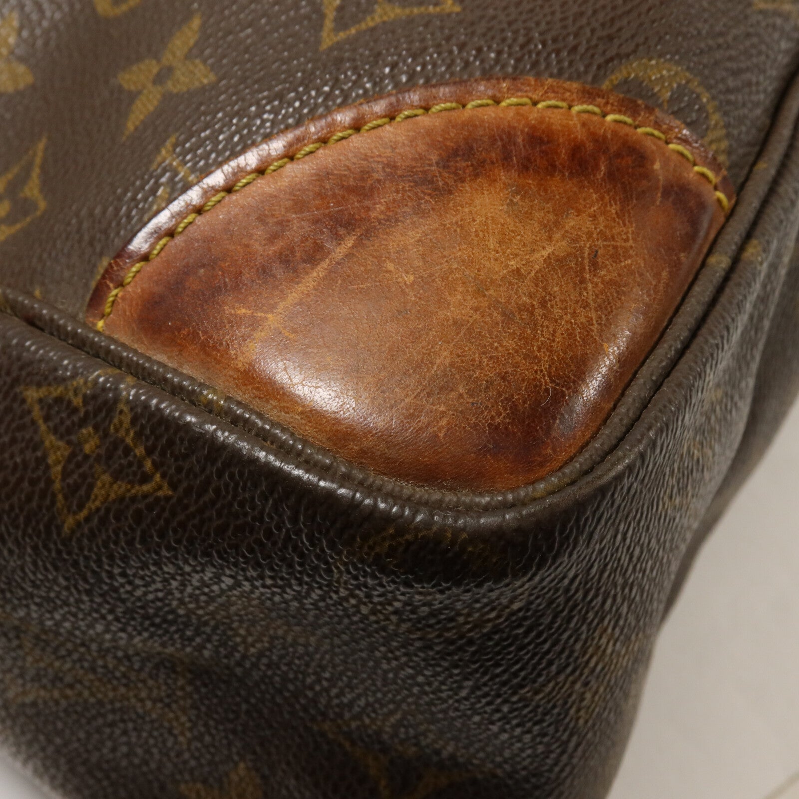 LOUIS VUITTON Monogram Boulogne 50肩背袋
