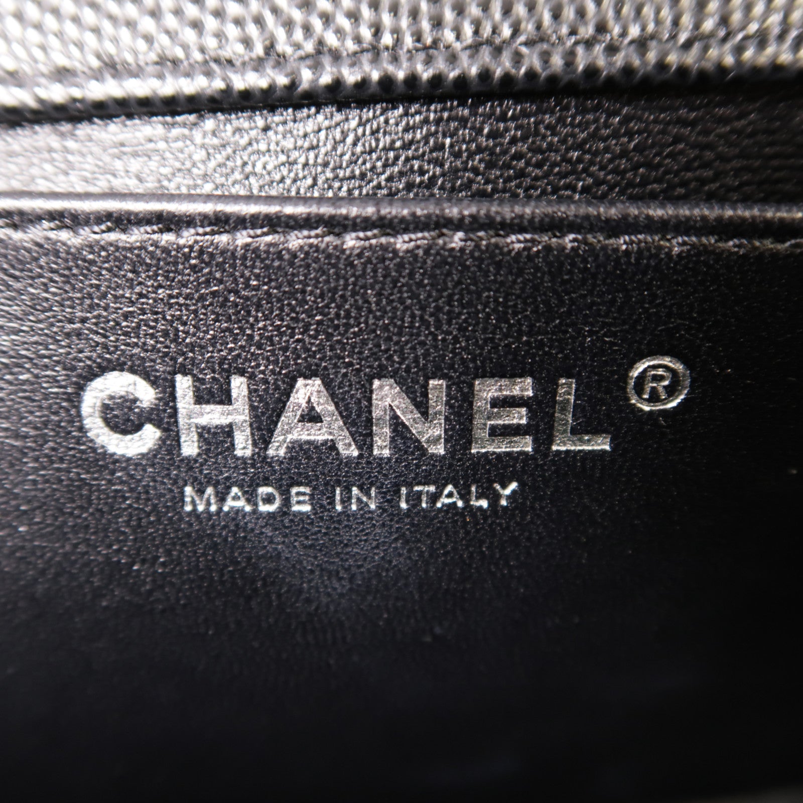 CHANEL 牛皮皮革Boy 25肩背袋