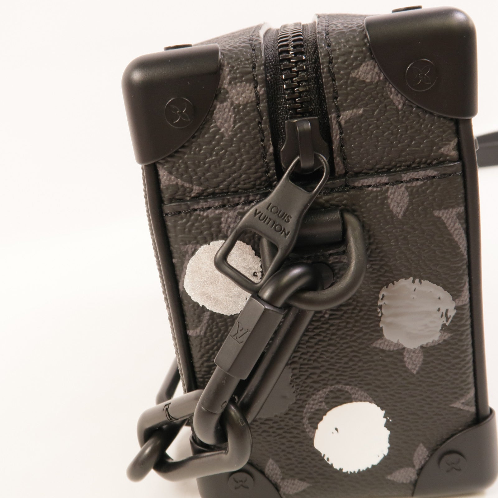 LOUIS VUITTON Monogram Eclipse Mini Soft Trunk肩背袋