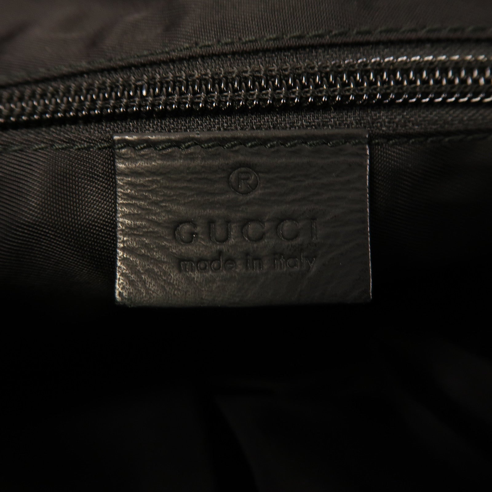 GUCCI 牛皮皮革Guccisima銀扣肩背袋黑色