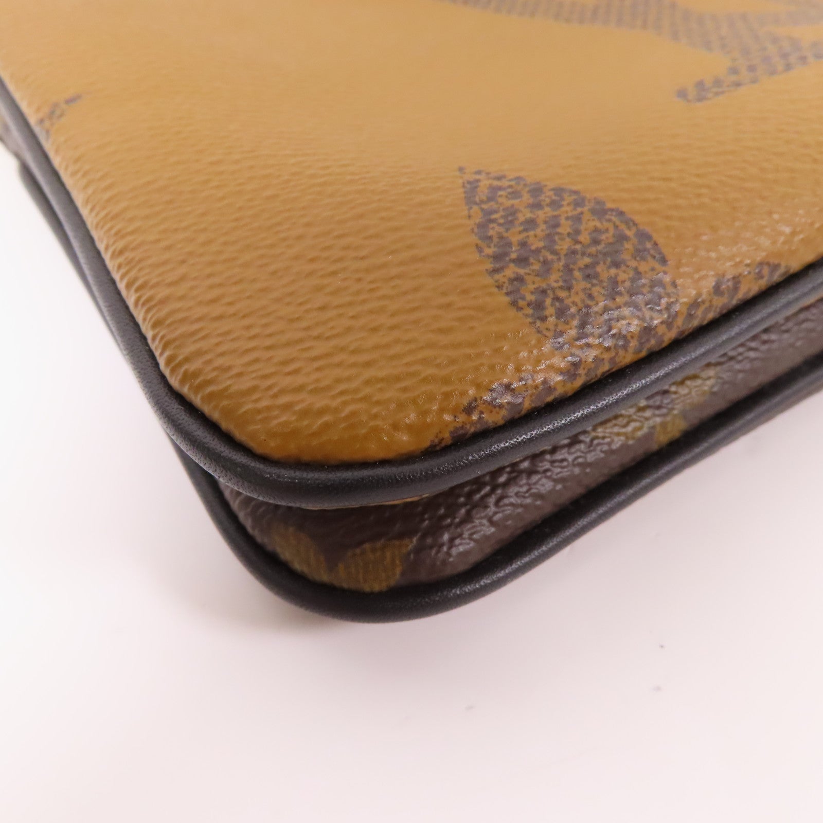 LOUIS VUITTON LV GHW Double Zip Pochette Shoulder Bag M69203 Monogram Reverse