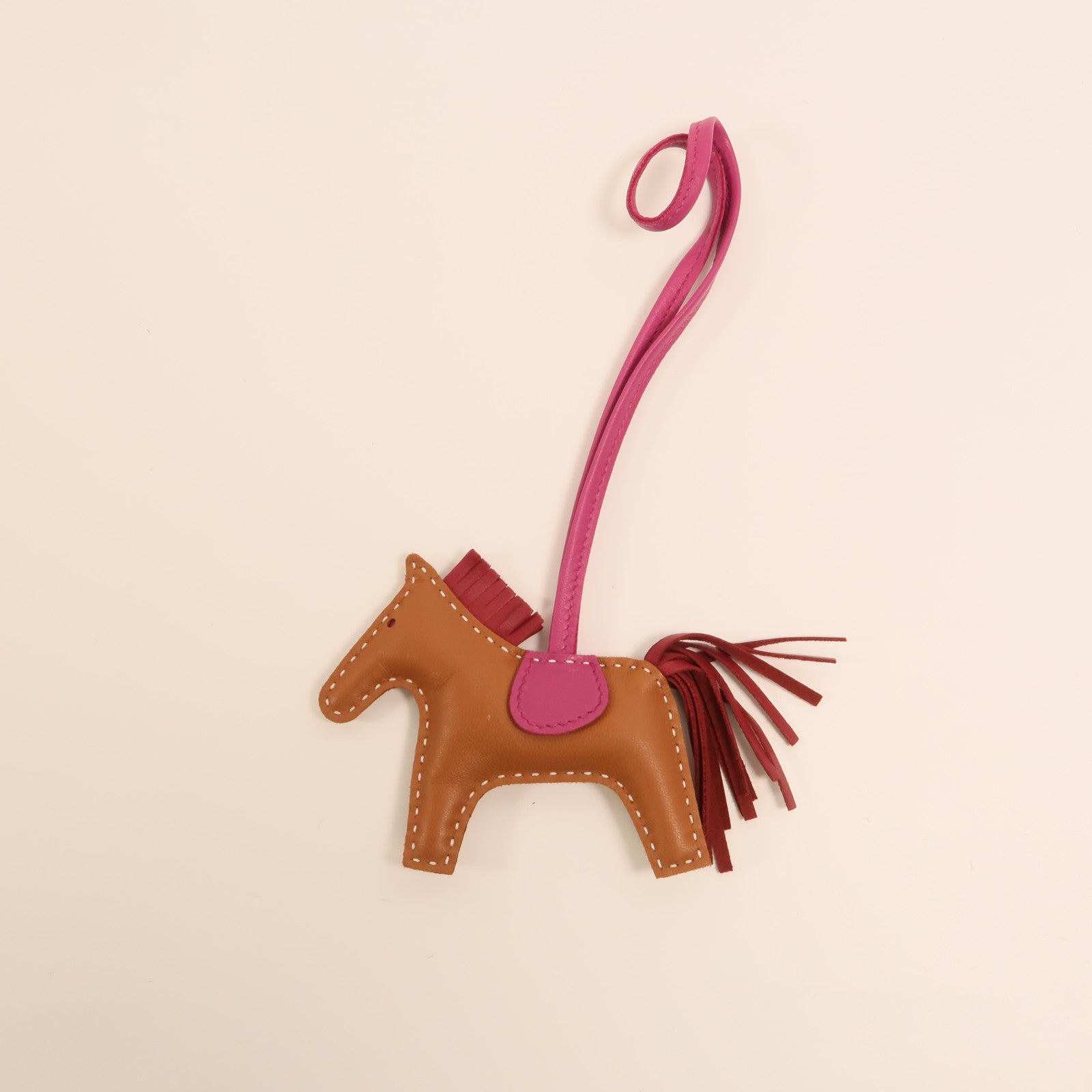 HERMES Milo皮革Rodeo PM掛飾Gold/Rubis/Rose Pourpre